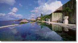 Amankila Resort-01.jpg (12819 �o�C�g)
