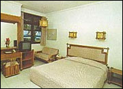 Candi Beach Hotel -04.jpg (8966 �o�C�g)