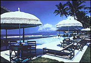 Lotus Bungalow-02.jpg (12971 �o�C�g)
