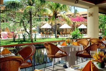 sheraton nusa indah hotel-03.jpg (28727 バイト)
