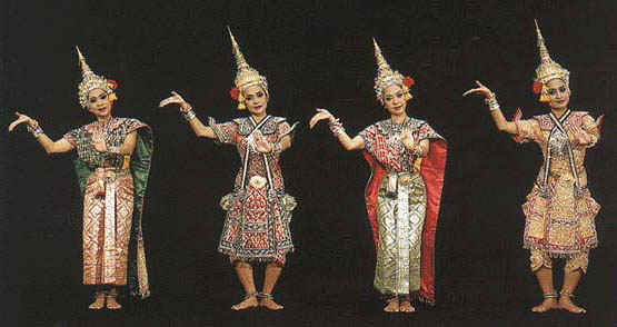 タイ舞踊i衣装 D