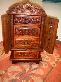 1-10102.jpg (12980 �o�C�g)
