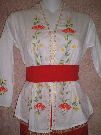 民族衣装 お子様　kebaya クバヤ　インドネシア バリ島 L 1セット